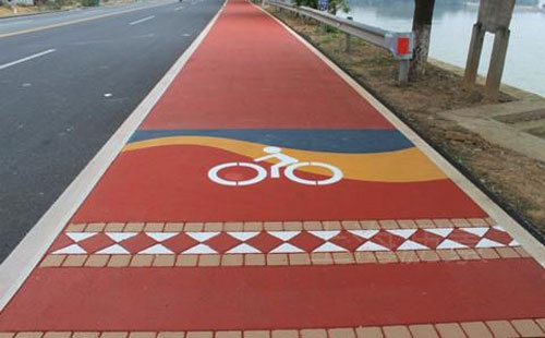 新疆彩色路面解决方案：环氧地坪的新趋势