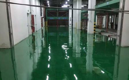 11月新疆新疆环氧地坪施工高峰来袭，梦得来化工多项目同步推进保交付